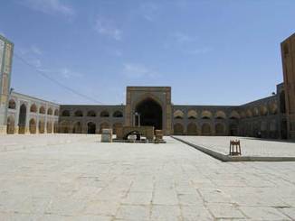 un_Esfahan.jpg